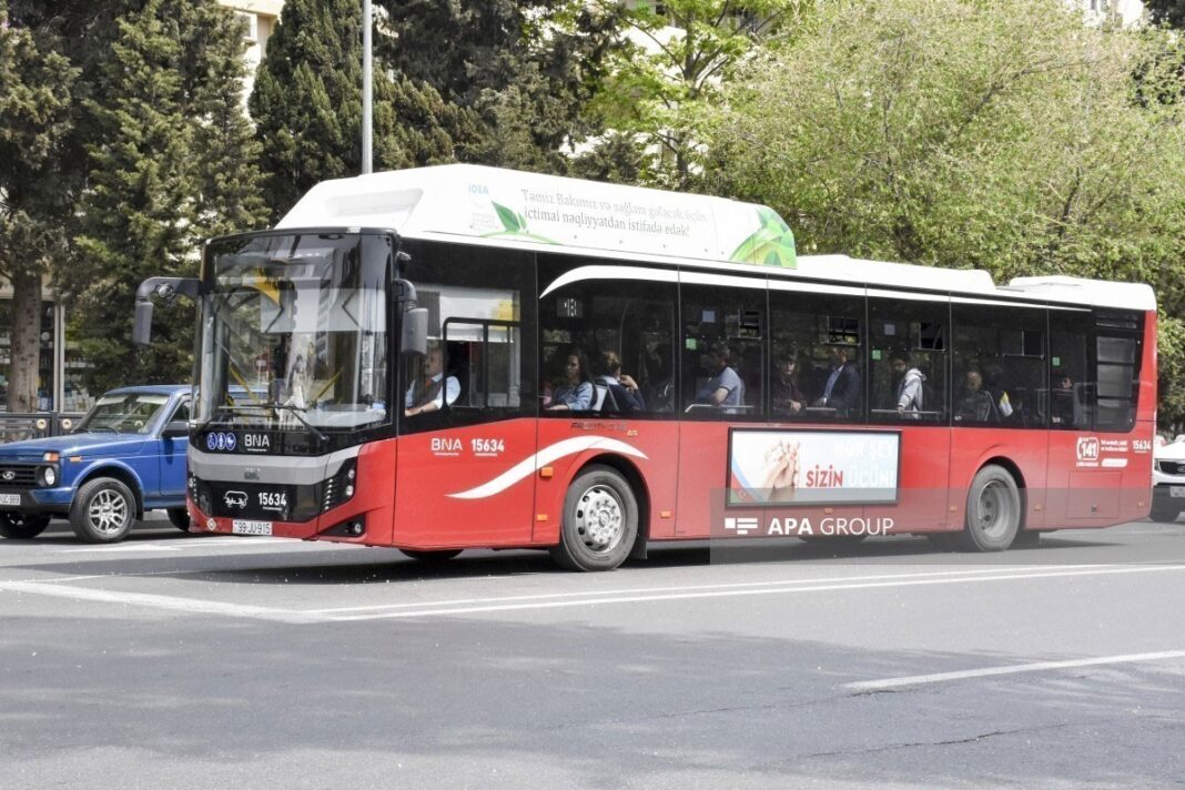 baku-bus-routes Автобусы на улице Баку