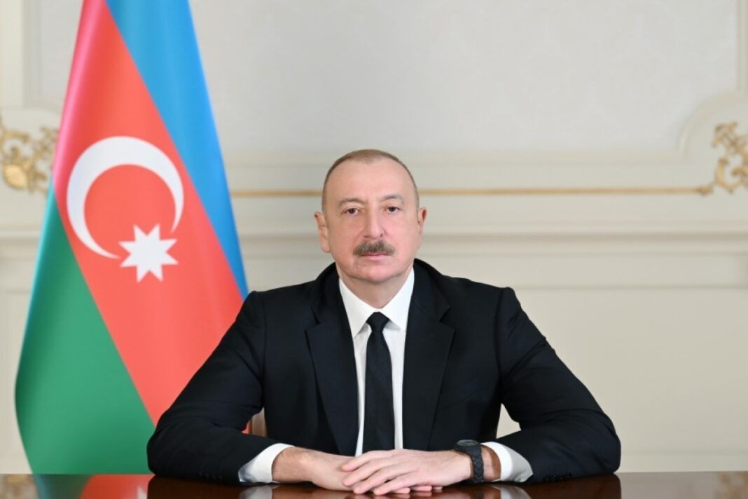 Ильхам Алиев и Премия Заида Президент Азербайджана Ильхам Алиев получает сертификат Премии Заида за человеческое братство