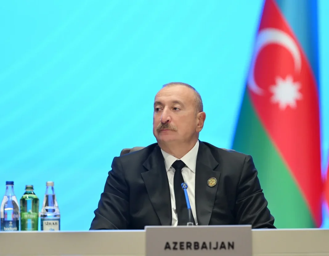 Ильхам Алиев выступает на VII саммите СВМДА в Баку