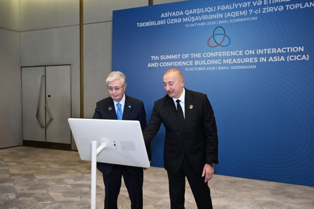 azerbaijan-kazakhstan-caspian-cable Ильхам Алиев и Касым-Жомарт Токаев на встрече в Баку
