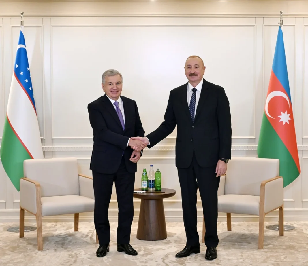 baku-tashkent-trade-talks Ильхам Алиев и Шавкат Мирзиёев на встрече в Баку