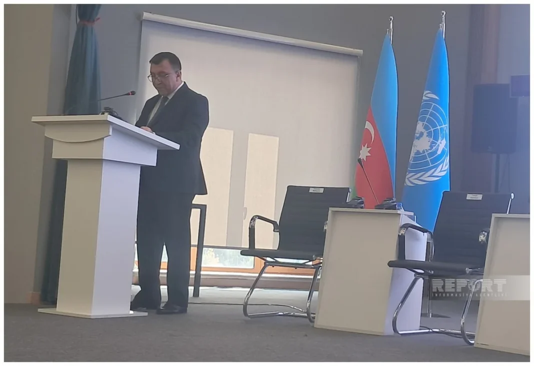 samed-bashirli-investment-forum Заместитель министра экономики Азербайджана Самед Баширли выступает на стратегическом диалоге в Ханкенди